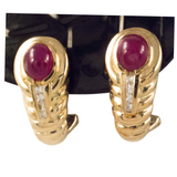 Stecker Ohrclips, 585er Gelbgold mit Diamanten in Princes Schliff und Rubinen Cabochon